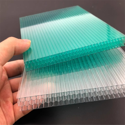 Légères UV protégé feuilles creuses en polycarbonate puits feuille PC