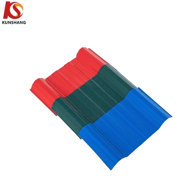 4 couches de revêtement ASA PVC Trapèzes de toiture Blanche ASA Surface en UPVC avec une épaisseur de 1,5 à 3,0 mm