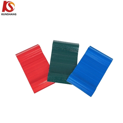Laminage résistant aux chocs De PVC UPVC Carreaux ondulés en UPVC Toit/toiture en brique rouge d'épaisseur de 1,5 à 3,0 mm