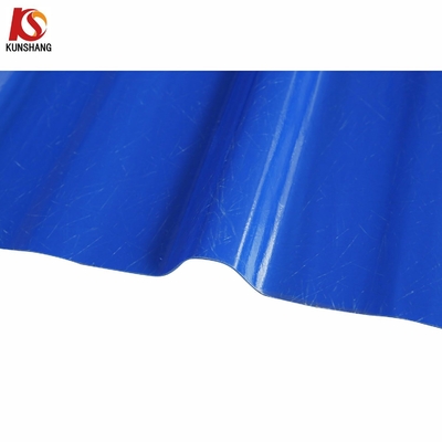 Longueur personnalisée Carreaux de toiture en PVC/UPVC OEM Oui 1130 mmx5900 mm pour les applications lourdes
