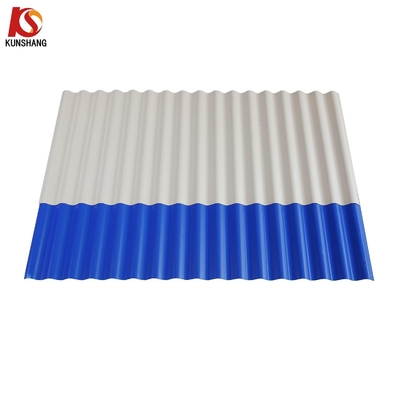 Longueur personnalisée Carreaux de toiture en PVC/UPVC OEM Oui 1130 mmx5900 mm pour les applications lourdes