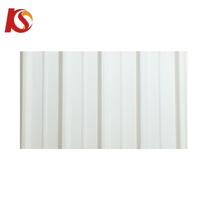 Carreaux de toiture simples couverts de couleurs à longue portée en PVC en plastique ondulé