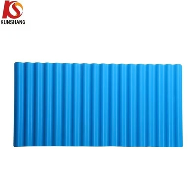 1Épaisseur de.5-3.0 mm Feuille de PVC polyvalente pour une installation facile de carreaux de toits simples dans des villas personnalisées