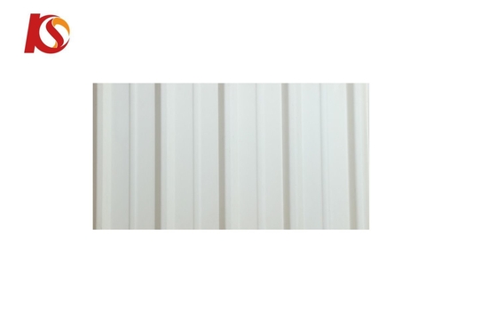 Laminas Techo PVC/UPVC Plaque de toiture en plastique 1070mm 1130mm pour entrepôt dans les carreaux de toiture simples OEM Oui