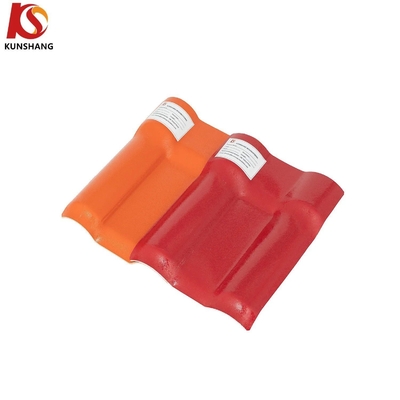 ASA revêtement PVC carreaux de toiture en résine synthétique 1050 mm de largeur pour un chargement facile et des solutions de toiture attrayantes
