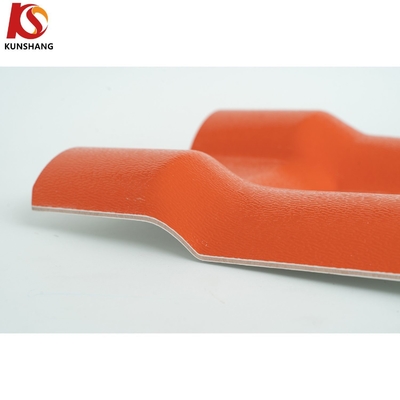Protection contre les incendies des exploitations agricoles à prix abordable B1 Carreaux de tôles de toiture en plastique ASA/PVC pour une couverture durable et durable