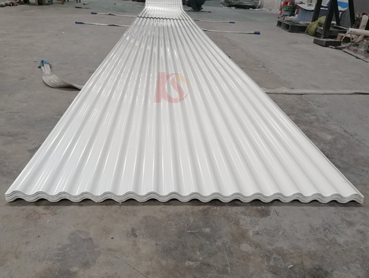 Facile à nettoyer et à installer carreaux de toiture en UPVC en ondes circulaires 1130 mm 1030 mm Épaisseur 1,5-3,0 mm