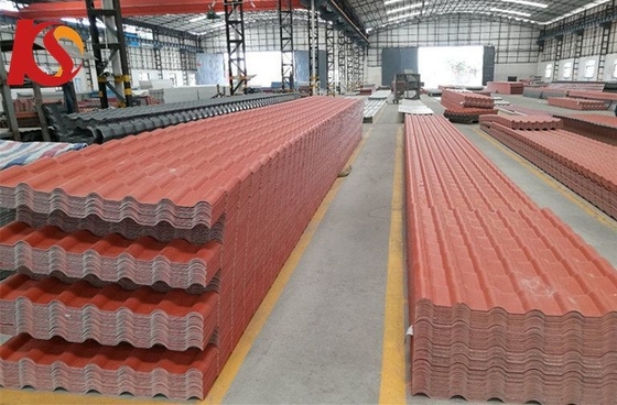 Carreaux de toiture en résine synthétique légers avec une durée de vie de 30 ans et une longueur personnalisée ASA enduit en PVC/UPVC espagnol