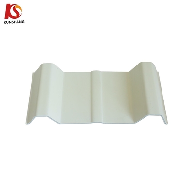 Carreaux de toiture en PVC de couleur à vie pour les besoins personnalisés et les tailles de 900 mm-1360 mm