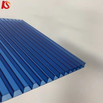 couche UV UV 50-70um feuilles solaires PC feuilles en relief polycarbonate feuille creuse de serre plastique feuilles de polycarbonate