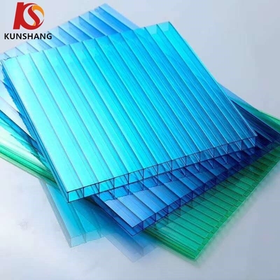 couche UV UV 50-70um feuilles solaires PC feuilles en relief polycarbonate feuille creuse de serre plastique feuilles de polycarbonate