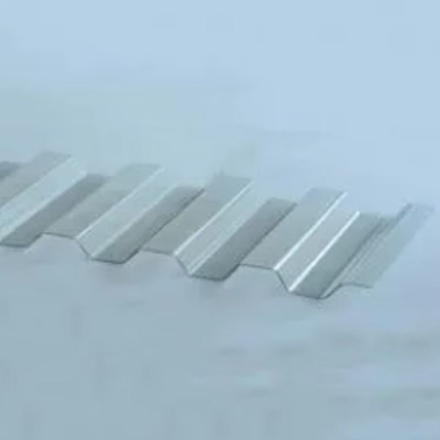 Panneau de toiture ondulé en plastique durable de 2100 mm, feuille de polycarbonate de 4 mm à 20 mm d'épaisseur pour des solutions de toiture durables