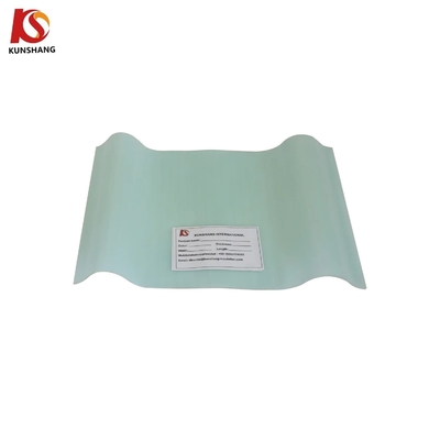 Plaque de toit 0,8 mm-3,0 mm Épaisseur en fibre de verre renforcée en plastique FRP anti-UV pour emballage d'entrepôt Poids brut 2.000 kg