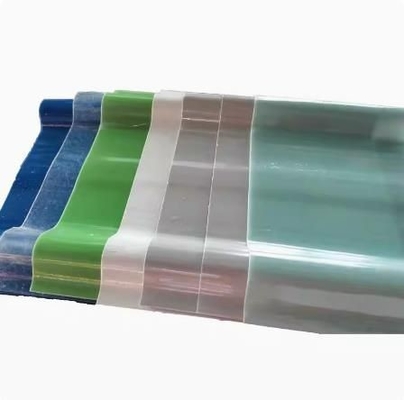 Plaque de toit 0,8 mm-3,0 mm Épaisseur en fibre de verre renforcée en plastique FRP anti-UV pour emballage d'entrepôt Poids brut 2.000 kg